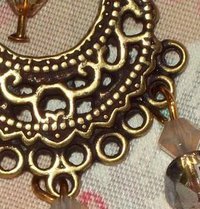 Cre8vHullabaloo's profile picture. Available at http://t.co/FFTIDtexGP & Englewood Florist. My job does not allow creativity. So, I find outlets like painting, making jewelry etc.