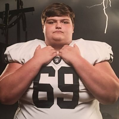 East Paulding HS c/o 2021  Offensive Guard, Nose Guard
Squat 480 - Bench 315