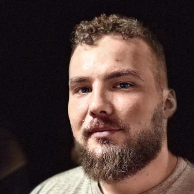 mivalsten's profile picture. 