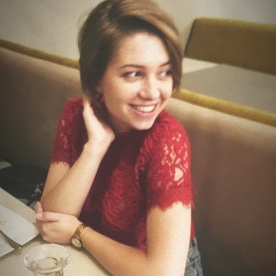 Co-fondatrice de @DigiLuxury, toute l'actualité digitale du Luxe #SocialMedia #Chine #Gaming • MBA MCI 2019 : thèse professionnelle Millennials & Luxe