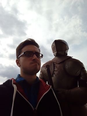 FraGiovinetti's profile picture. PhD Student. Aspirante fisico, videogiocatore entusiasta, lettore incallito, scrittore dilettante, collezionista di pensieri.
A volte riposo, lo giuro.
