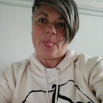 Gillian Brown fae Tullibody, want to make people happy, be happy and be the cause of happiness