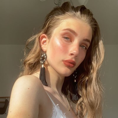 GollerAmelia's profile picture. Just do it yourself bc no ones gonna do it for ya
