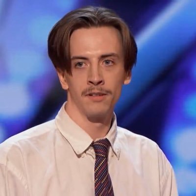 andrewh26061715's profile picture. 