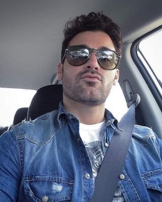 RobertJeanChri2's profile picture. Bonjour chère amie mademoiselle ou madame, Je suis nouveau sur le réseau et j'aimerais bien me faire de nouveau amis 
merci