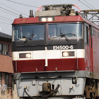 乗り鉄、妄想鉄。 中学生の頃はスジ屋になるのが夢だった。反原発、反改憲、反新自由主義の反骨オヤジ。モリカケをきっかけに鉄分不足に陥り、もはや政治・時事ネタのツイになってしまった。自公政権はもとより人心を惑わす詐欺師集団の維新に激しい怒り。