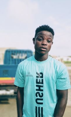 Venak8's profile picture. I'm a kinda hard guy with a great mind 🌬