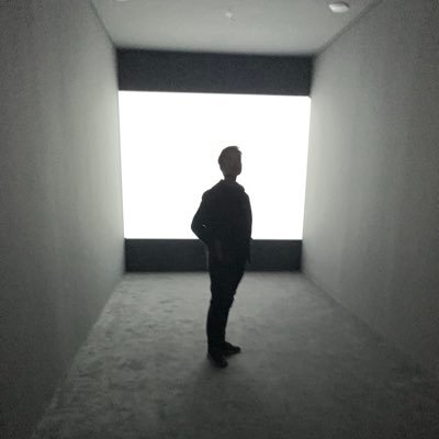 Robronie26's profile picture. 28 Engineer