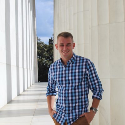 Congressional Fellow. MO VA. Love Tacos, Avid Capitalist. Retweet ≠ Endorsement. Tweets are my own.