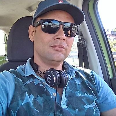 Os homens erram, os grandes homens confessam que erraram