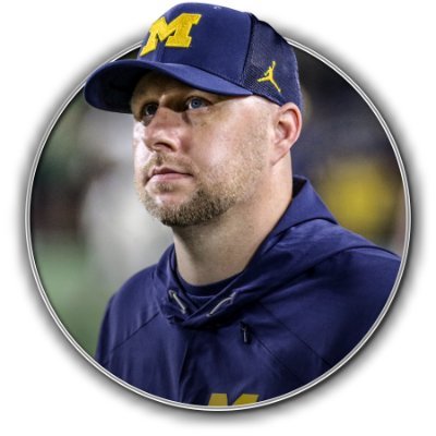 Director of Football Creative at the University of Michigan since 2013 | ESPN's College football 40 under 40 ( 2018) #GoBlue ---

THREADS: @aaronbdesigns