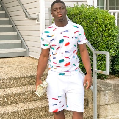#JUNGLESBABY35 🦍 #SouthenMiss💛 I Don’t Do No 🧢 Cause I’m Really Getting It 💰🦍