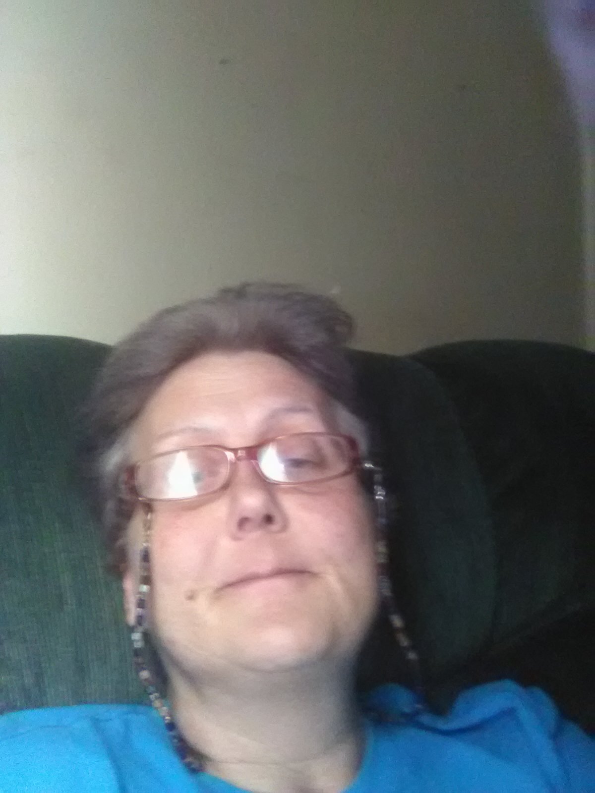 I am a daughter , a mom and a wife .I love with all I am .