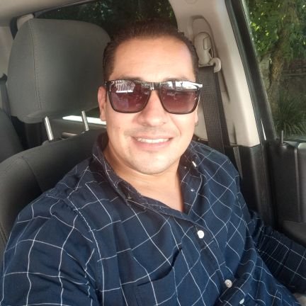 carnogo01's profile picture. Nací en ese país donde la 💀 es de azúcar 
🇲🇽 
⚖