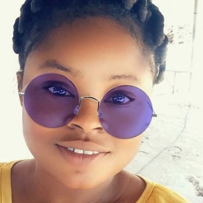 ReginaKofie's profile picture. the only fucking bitch in ma hood