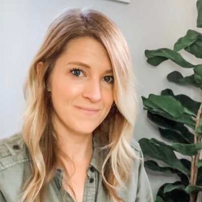 theshopfiles's profile picture. Taking the guesswork out of retail with actionable resources for product based businesses.