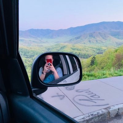 In case any parents of my students find my Twitter, I prefer Dunkin over Starbucks. 🥰