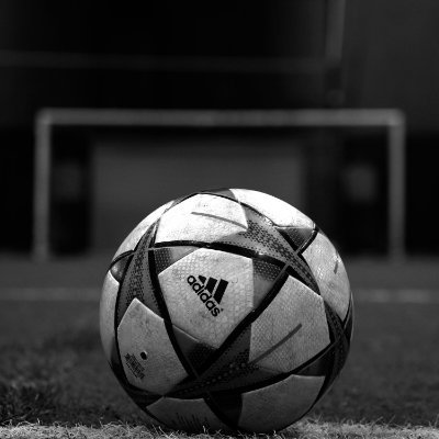Computer Science lecturer. Defensive midfielder. Somniloquist.