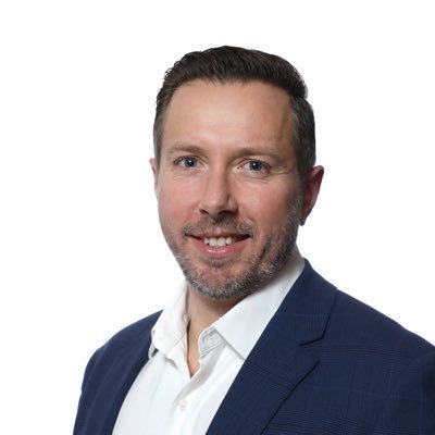 Gartner Sr Director Analyst, technology sourcing, procurement and vendor management. Body surfer, skier and runner. All views are my own.