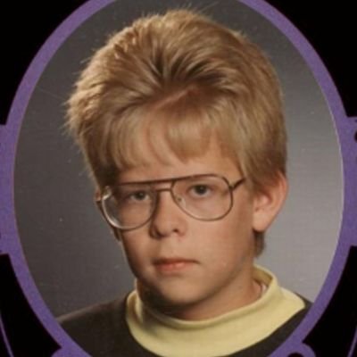 rod_paschec's profile picture. art and poop jokes