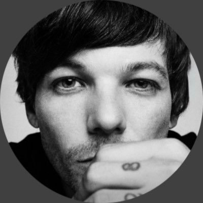 Hi 👋🏻 We are here to give Louis the promotion he deserves, follow us and activate notifications.