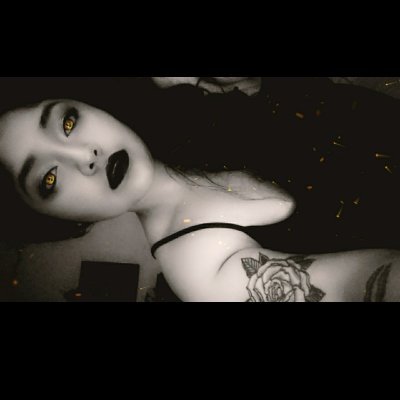 PiinkSkyscraper's profile picture. The pain passes but the beauty remains 
🖤🐱🌈🌦🌼