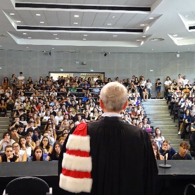 Compte officiel de la Faculté de droit et science politique - EUR LexSociété @univ_cotedazur
🎓 + 40 formations
👨🏻‍🎓 3000 étudiants
📍 Campus Trotabas, Nice