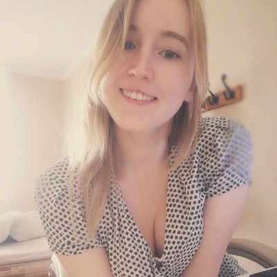 you can also hit me on my hangouts! it's lucyevans0622@gmail.com see yah! or https://t.co/LMoQiknlu3