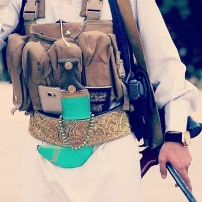 A Yemeni of millions 🇾🇪 free & patriotic full of loyalty & having a sense of belonging to the nation ,will always be the swords ⚔️ & the shields 🛡 for 🇾🇪