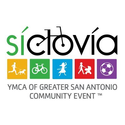 Síclovía is a free event held on Sundays where major city streets become a safe place for people to play. Families can run, ride bikes & take exercise classes!