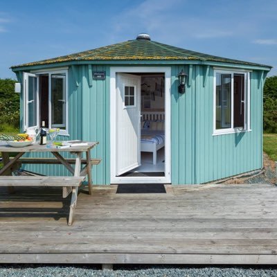 10 unique luxury glamping cabins with a Wild Spa hot tub area. Stunning North Devon coast. Book now: https://t.co/b0ngdWmtyS