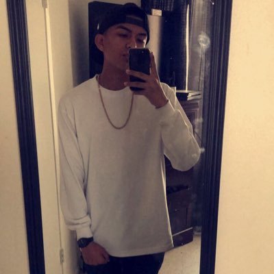 Velazquez_x5's profile picture. Valley kid trying to make it out 💰