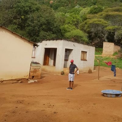 tshepo_madigwe's profile picture. smile it's free