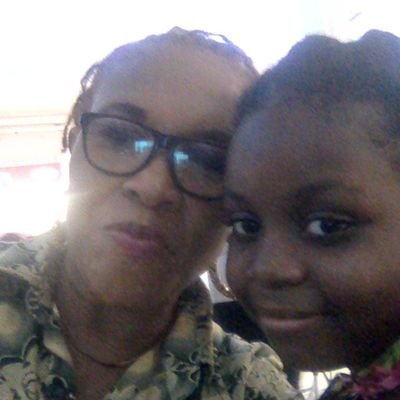 Ekwygirl's profile picture. 