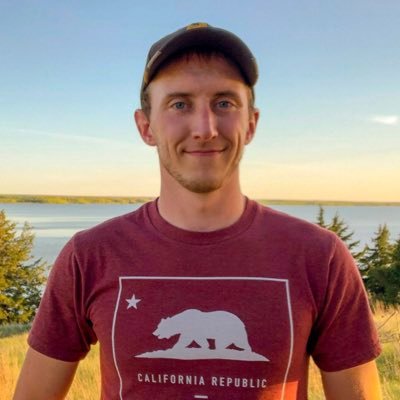 PhD student in mechanical engineering researching combustion and soot formation @CUBoulder. Coffee drinker, dog ball thrower.