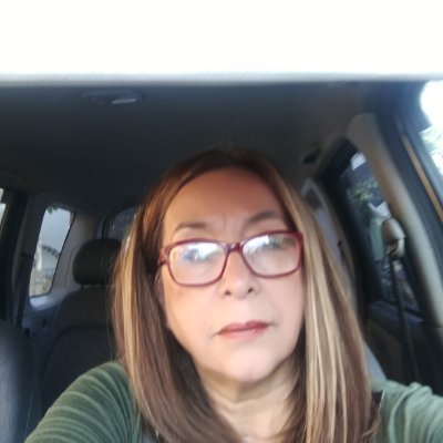 Psicopedagoga. Dificultades de Aprendizaje. Terapia de pareja.Especialista en Psicología Clínica.Interesada en todo lo que pasa en ámbitos sociales.
