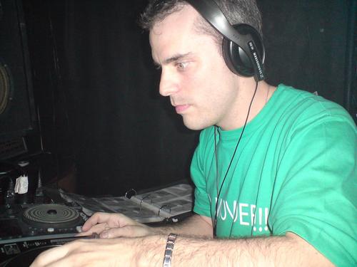 djmovideee's profile picture. Cervecero casero y peronista! ✌🏻🩵🤍🩵