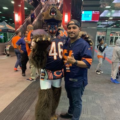 Chi-Town born & raised, ChicagoSportsFan, ProudFather #DaBears