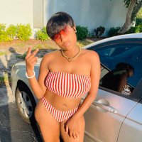 Rose Gold 👑💛💛 (@eshaa_duhh) Twitter profile photo