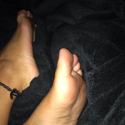 Size 5 ♡ Authentic Feet Pics/Vids for the right price ♡ DM for Requests ♡ Pay tribute to a princess with high arcs ♡ CashApp: $tinyytoess 👣💕