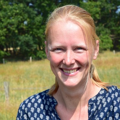 Onderwijskundige met moestuin, bijenkasten en logeerhond.