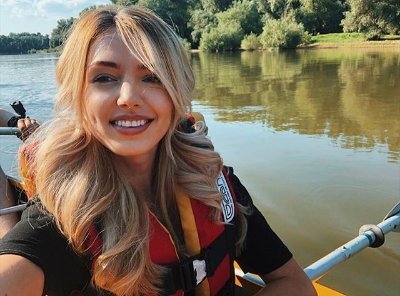 decurelle's profile picture. It all starts with direct contact to get to know each other and establish a relationship of trust. It's essential. I am always listening.