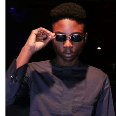Sound Engineer | Philosopher | Graphic designer. IG:Thomerl Its all Art.