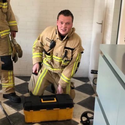 Vrijwilliger Brandweer Uithoorn , De Kwakel (tweets op persoonlijke titel)