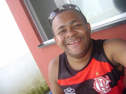 sou muito apaixonado pelo meu mengão pelo meu filho que alias é outro apaixonado pelo o mengão.