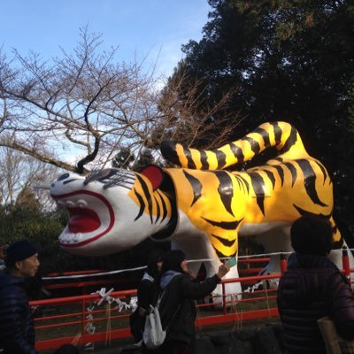 以前もベガでアカウントありましたがロックされてしまい新しいアカウントを立ち上げました。阪神、競馬、読書などで呟いてます＼(^o^)／