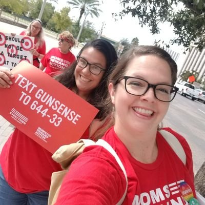 thatmomfromFL's profile picture. Be S.M.A.R.T. for Kids volunteer and Moms Demand Action volunteer.
