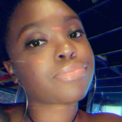 mom of three. 1 boy, and twin girls...BLESSED... With the shits‼️ 👻 samoyiajones #blackLivesMatter