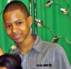 canceriano, 12 anos, 1,64 metros, ator, musico, paulista, piadista, comentarista de futebol e um pouco xato. xD

Contato: wesleysampa2008@hotmail.com