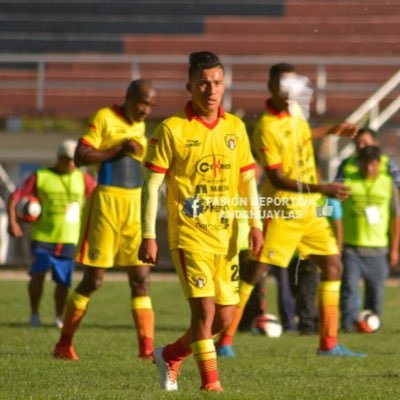 Fútbol Música Entretenimiento en general Jugadores de fútbol Deportes locales Noticias Internacionales Fútbol